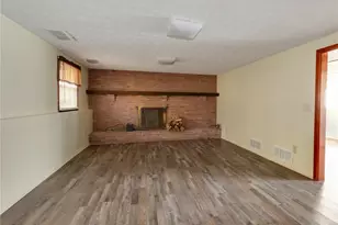 9416 Kieffer Rd, Mantua, OH 44255 - Photo 17