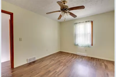 9416 Kieffer Road, Mantua, OH 44255 - Photo 23