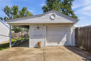 12808 Longmead Ave, Loveland, OH 44135 - Photo 21
