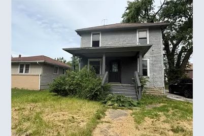 235 Iddings Avenue SE, Warren, OH 44483 - Photo 1