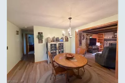 6092 East Avenue Extension SE, Gnadenhutten, OH 44629 - Photo 5