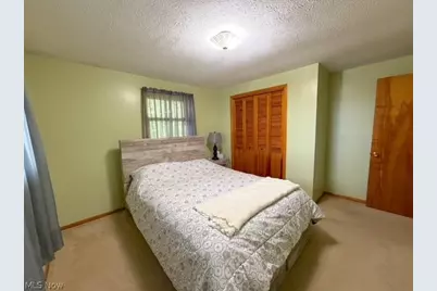 6092 East Avenue Extension SE, Gnadenhutten, OH 44629 - Photo 17
