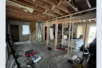73 W Burns Avenue, Akron, OH 44310 - Photo 3