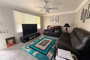 19107 Longview Ave, Maple Heights, OH 44137 - Photo 5