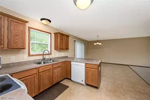 5018 Kelly Ave, Rootstown, OH 44272 - Photo 23