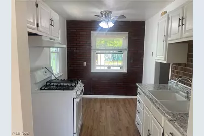 4423 E 141st Street, Loveland, OH 44128 - Photo 5