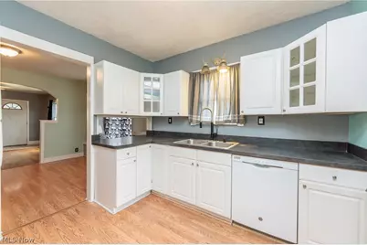 3878 W 133rd Street, Loveland, OH 44111 - Photo 9