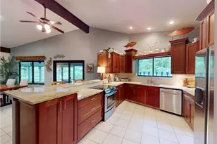 5626 Trask Rd, Madison, OH 44057 - Photo 5