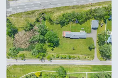 19740 Benbow Road, Strongsville, OH 44136 - Photo 15