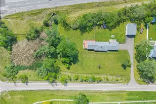 19740 Benbow Rd, Strongsville, OH 44136 - Photo 15