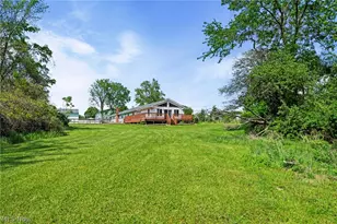 19740 Benbow Rd, Strongsville, OH 44136 - Photo 7