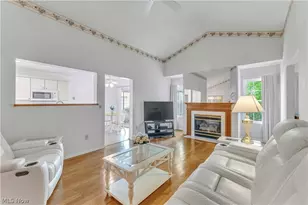 30461 Sugar Sand Ln, North Olmsted, OH 44070 - Photo 15