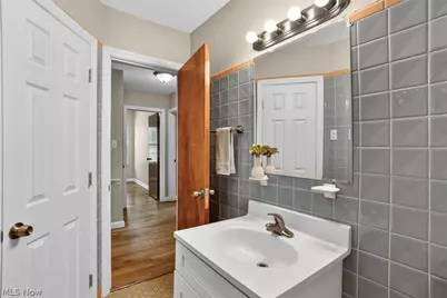 1540 S Belvoir Boulevard, South Euclid, OH 44121 - Photo 29
