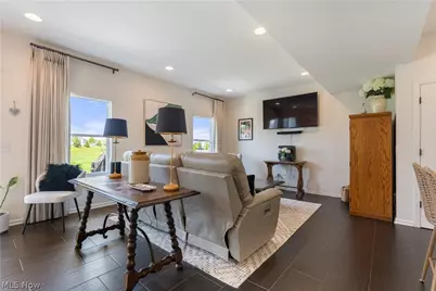 1362 Maple Grove Lane, Uniontown, OH 44685 - Photo 15