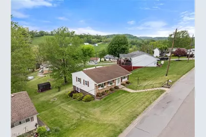 5 Sunset Drive, Martins Ferry, OH 43935 - Photo 5