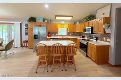 1481 3rd Street SE, New Philadelphia, OH 44663 - Photo 9