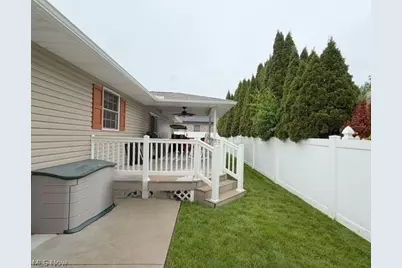 1481 3rd Street SE, New Philadelphia, OH 44663 - Photo 3