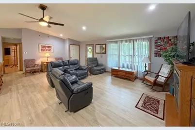 1481 3rd Street SE, New Philadelphia, OH 44663 - Photo 7