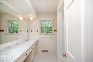 8045 Deerpath Dr, Youngstown, OH 44512 - Photo 25