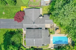 8045 Deerpath Dr, Youngstown, OH 44512 - Photo 41