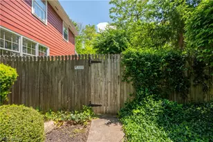 8045 Deerpath Dr, Youngstown, OH 44512 - Photo 39