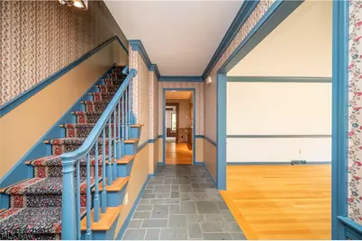 8045 Deerpath Drive, Youngstown, OH 44512 - Photo 5