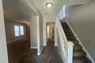 9710 Easton Ave, Loveland, OH 44104 - Photo 3