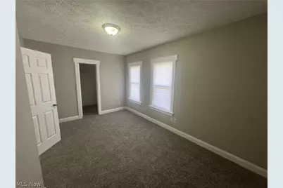 9710 Easton Avenue, Loveland, OH 44104 - Photo 11