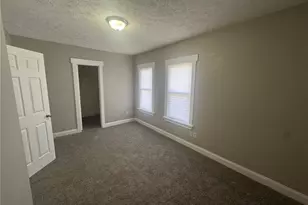 9710 Easton Ave, Loveland, OH 44104 - Photo 11