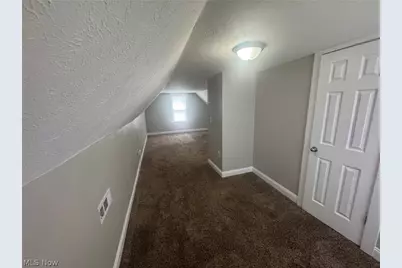 9710 Easton Avenue, Loveland, OH 44104 - Photo 15