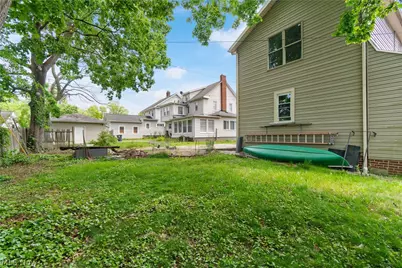 1359 Delia Avenue, Akron, OH 44320 - Photo 3