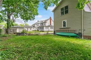 1359 Delia Ave, Akron, OH 44320 - Photo 3