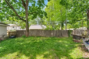 1359 Delia Ave, Akron, OH 44320 - Photo 7
