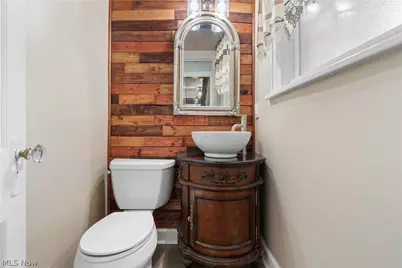 1359 Delia Avenue, Akron, OH 44320 - Photo 21