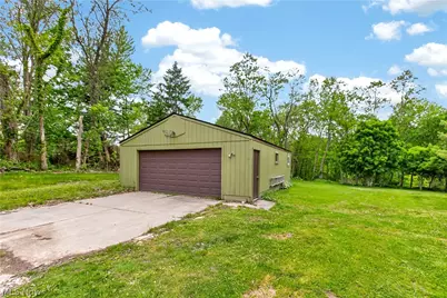 18500 Bennett Road, North Royalton, OH 44133 - Photo 43