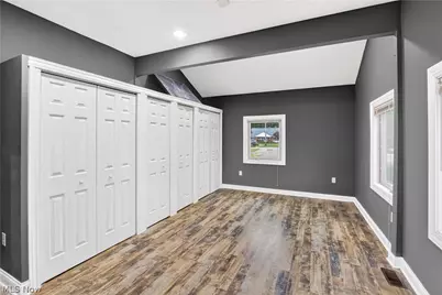 18500 Bennett Road, North Royalton, OH 44133 - Photo 23