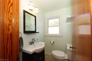 217 Oregon Ave, Weirton, WV 26062 - Photo 21