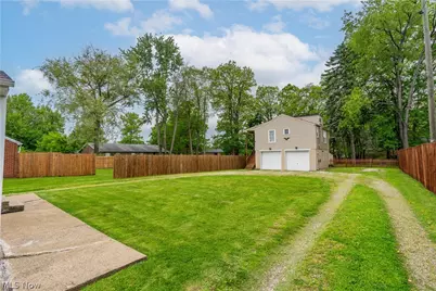 1721 Broad Avenue NW, Canton, OH 44708 - Photo 3