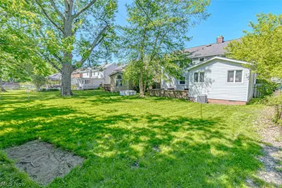 1233 Brainard Road, Lyndhurst, OH 44124 - Photo 33