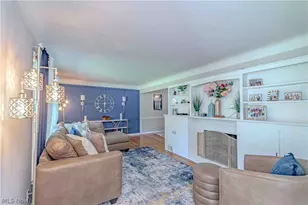 1233 Brainard Rd, Lyndhurst, OH 44124 - Photo 3