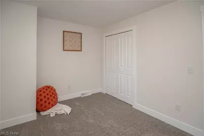 3648 Mulberry Street NW, Uniontown, OH 44685 - Photo 27