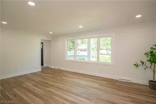 3648 Mulberry St NW, Uniontown, OH 44685 - Photo 3