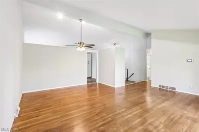 5995 Liberty Road, Solon, OH 44139 - Photo 9