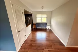 1700 Winchester Dr, Parma, OH 44134 - Photo 7