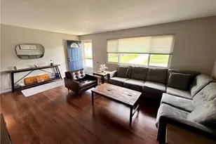 1700 Winchester Dr, Parma, OH 44134 - Photo 5