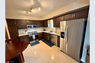 1700 Winchester Drive, Parma, OH 44134 - Photo 9