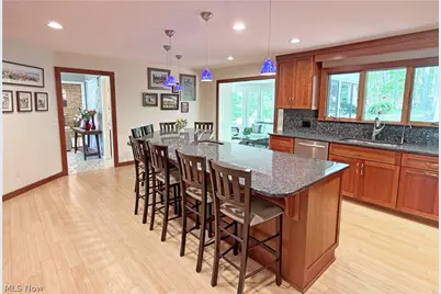 2239 Edgeview Drive, Hudson, OH 44236 - Photo 9