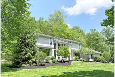 2239 Edgeview Drive, Hudson, OH 44236 - Photo 3