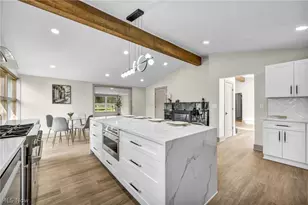 36265 Timberlane Dr, Solon, OH 44139 - Photo 11
