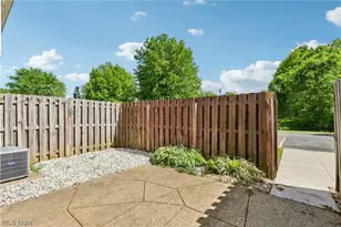 1860 Higby Dr, Stow, OH 44224 - Photo 31